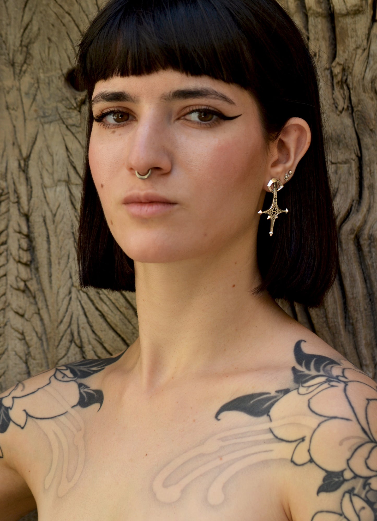 TEARDROP Silver Stud Earrings