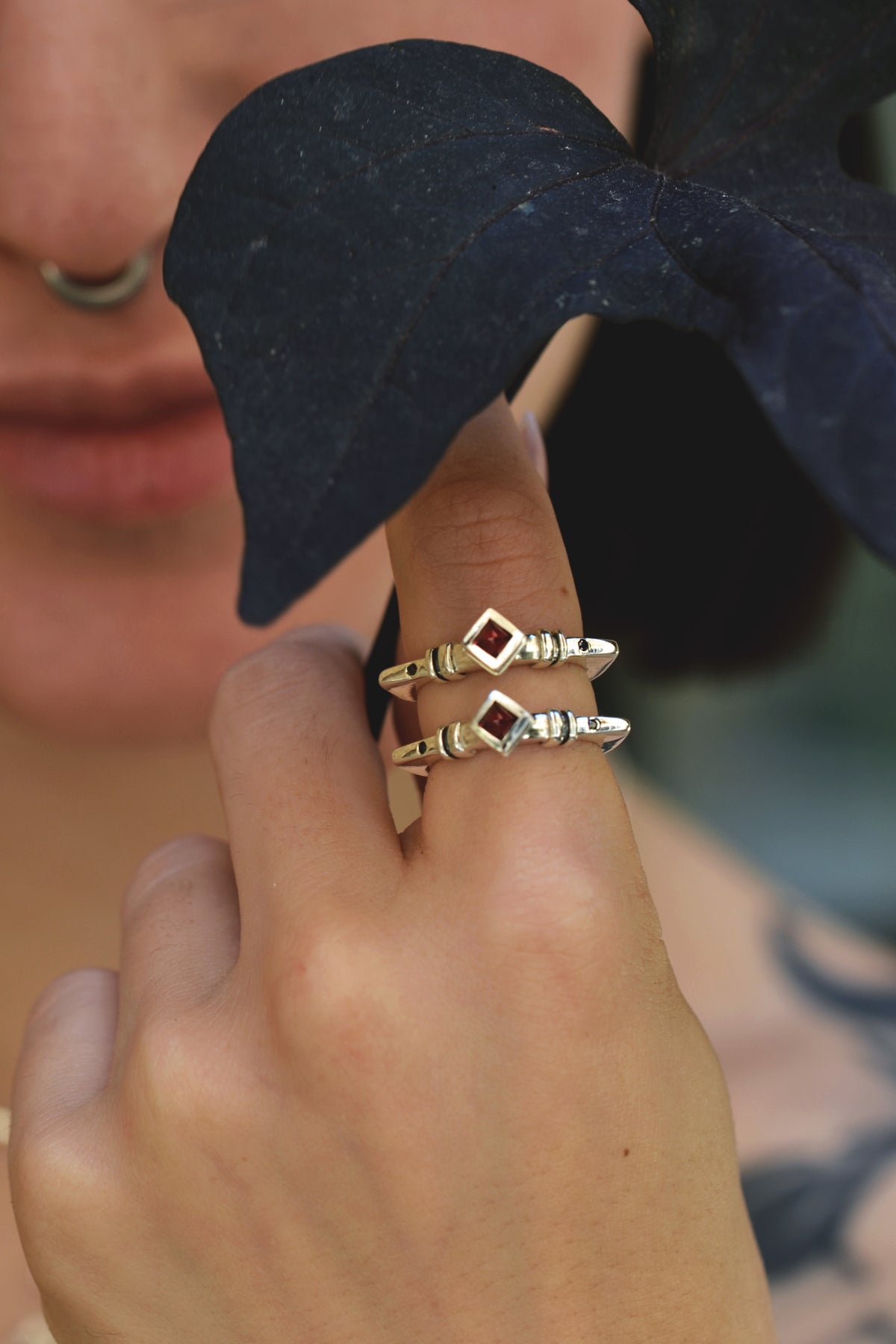 PYRAMID Ring