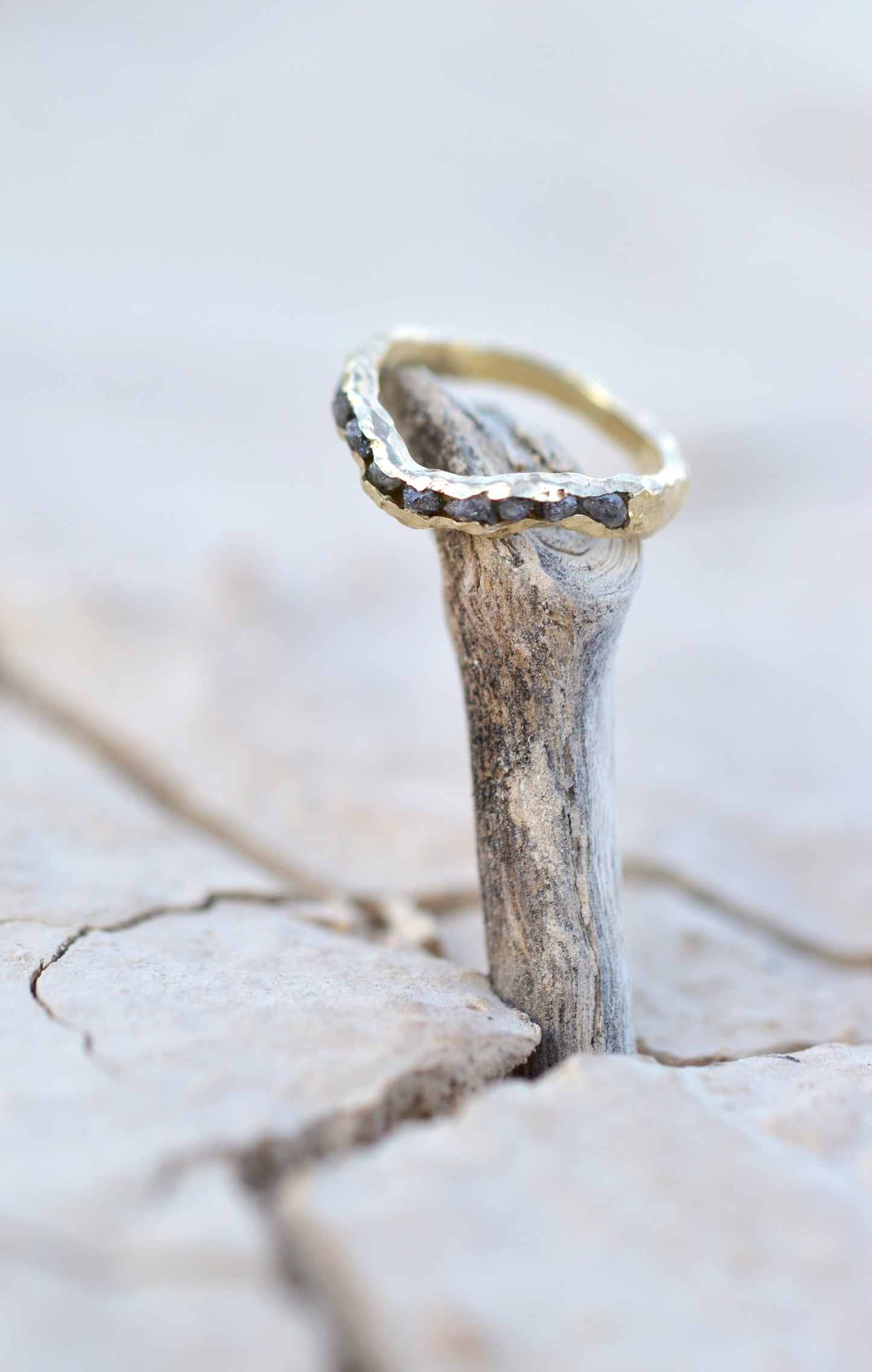 DUNES Ring 14K Solid Gold Narual Raw Diamonds
