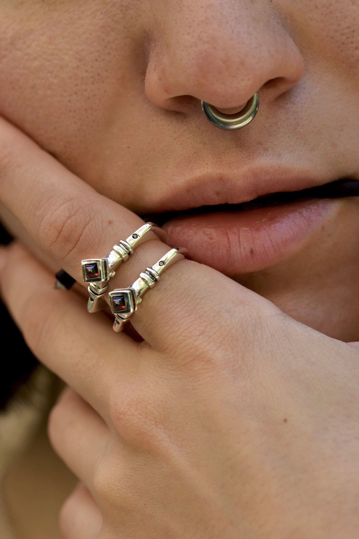 PYRAMID Ring