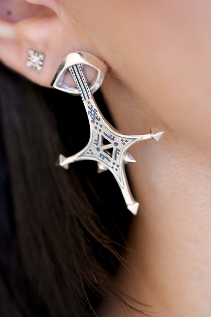 TEARDROP Silver Stud Earrings